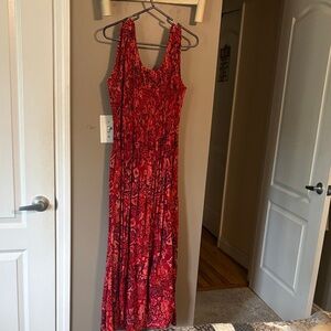 Chic Red Patterned Maxi Dress